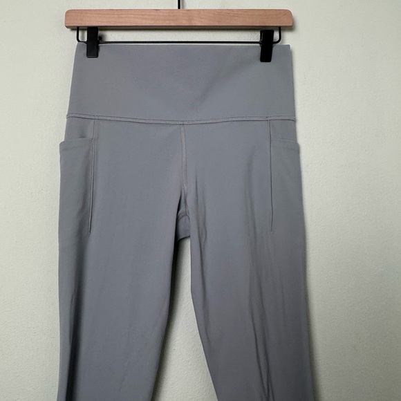 Athleta Salutation Stash 7/8 Tight in Coastline Blue Size Medium Tall MT M/T - Picture 5 of 14